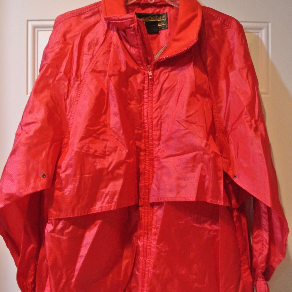 MENS LARGE RED EDDIE BAUER WIND BREAKER
